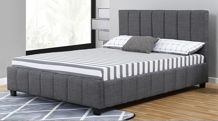 Tempat Tidur Berlapis