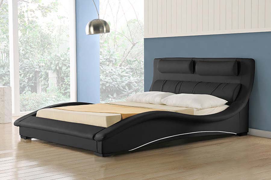 Tempat Tidur Berlapis Kulit Desain Melengkung Klasik 1840