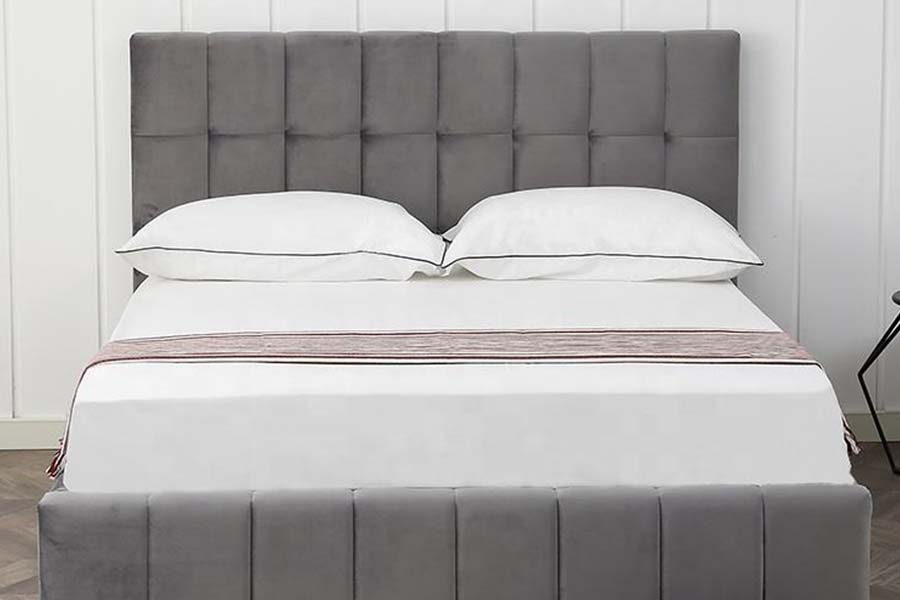 1555 Tempat Tidur Berlapis Kain Beludru Headboard Blok Persegi