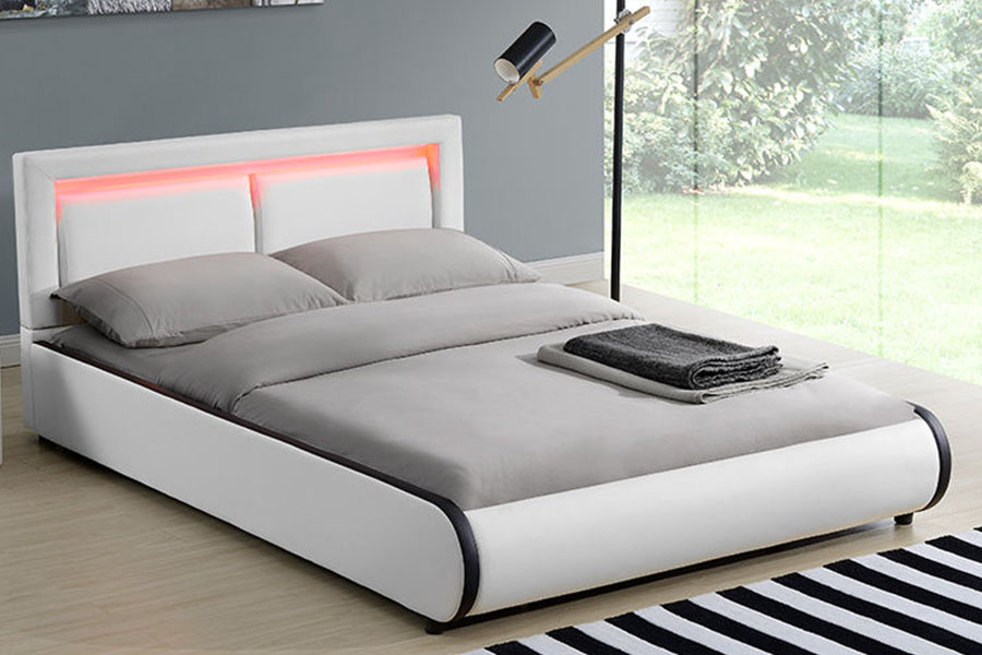 1124-1 Rangka Tempat Tidur Berlapis Kulit Empuk LED Eropa Modern