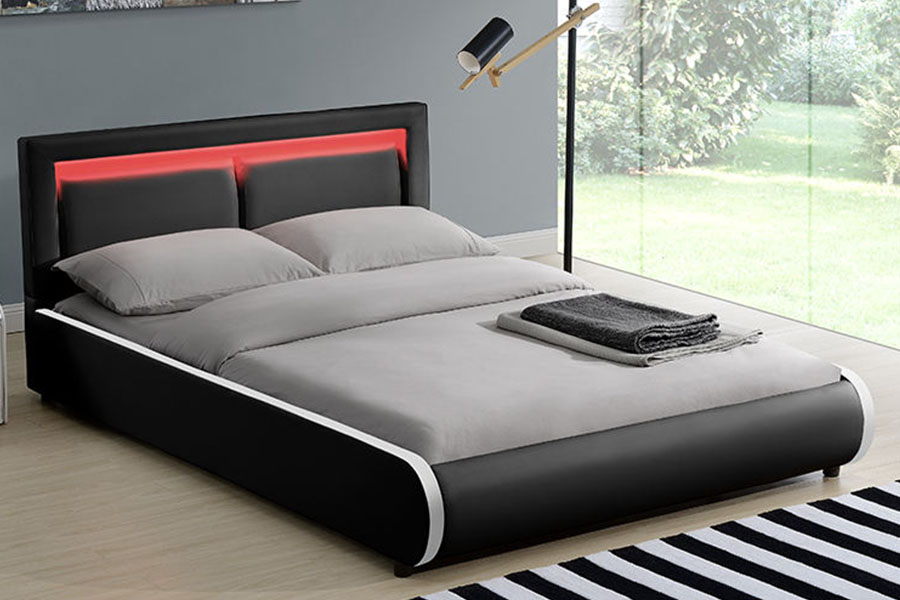 1124-1 Rangka Tempat Tidur Berlapis Kulit Empuk LED Eropa Modern