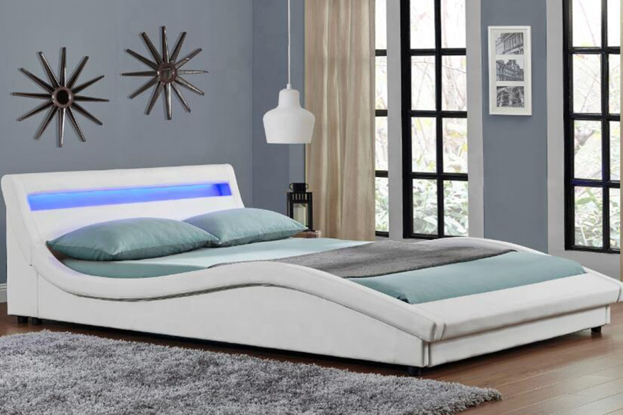 1111-1 Rangka Tempat Tidur Berlapis LED Kulit PU Gaya Eropa