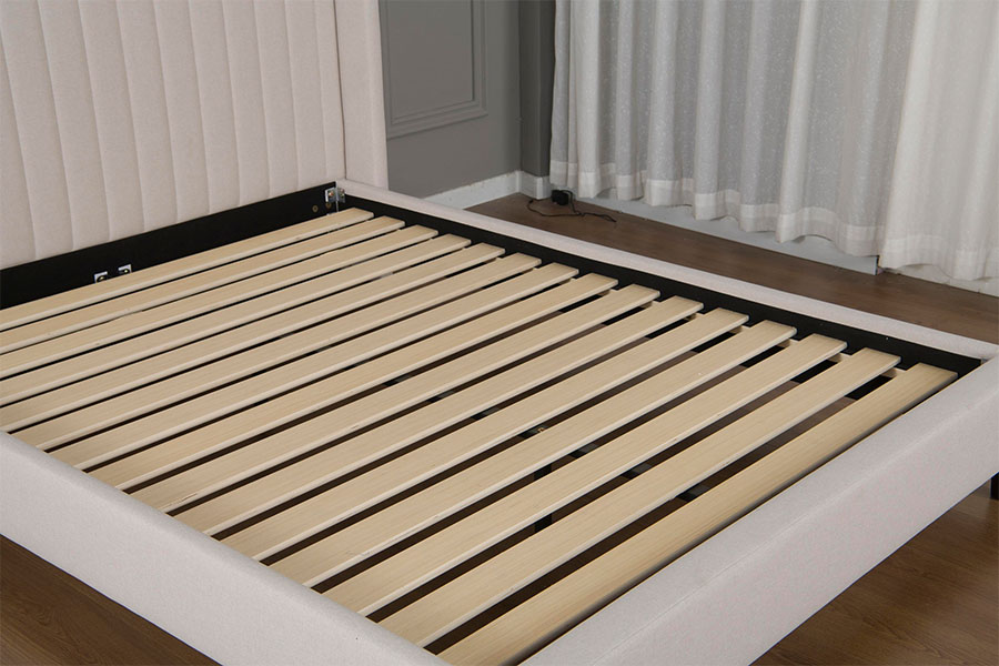 4905 Tempat Tidur Platform Minimalis Linen Berumbai