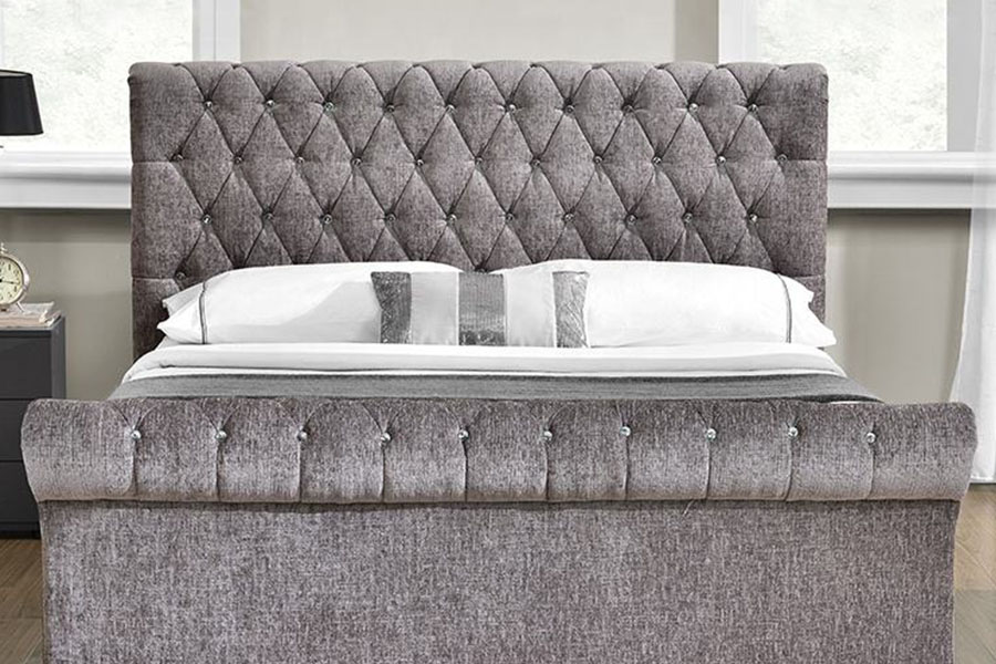 1153G Tempat Tidur Penyimpanan Ottoman Kristal Beludru Hancur Chesterfield