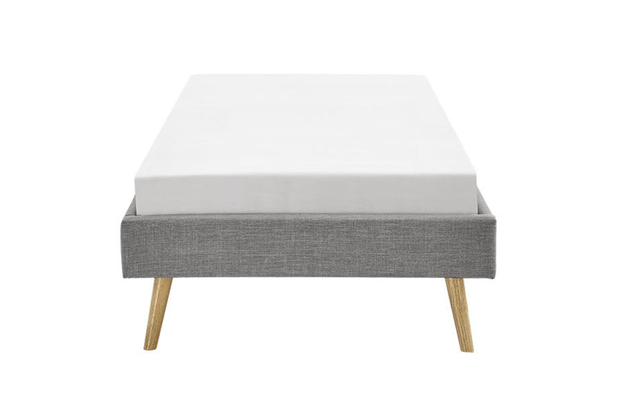 Tempat Tidur Kaki Kayu Linen Panel Kayu Lapis Skandinavia 1159C