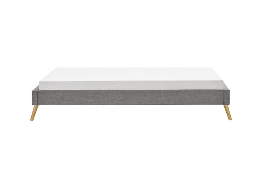 Tempat Tidur Kaki Kayu Linen Panel Kayu Lapis Skandinavia 1159C